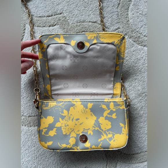 Tory Burch Robinson crossbody bag - Picture 4 of 13